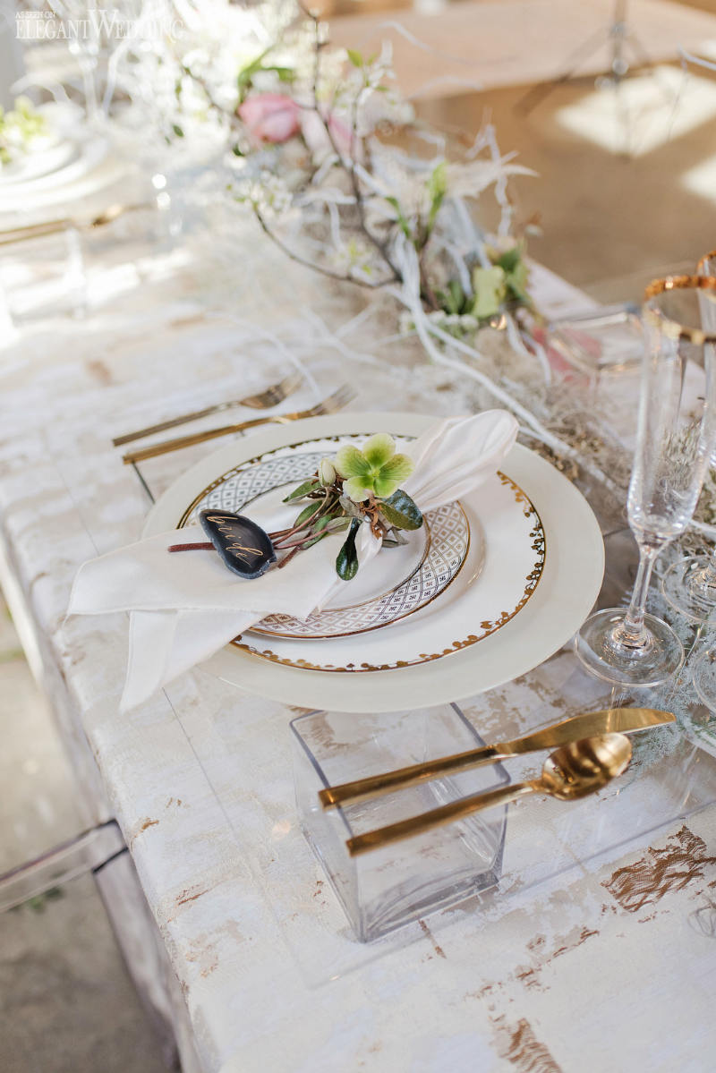 Modern Sleeping Beauty_Photography by Mabry_SleepingBeauty-44_low fairytale wedding theme table setting
