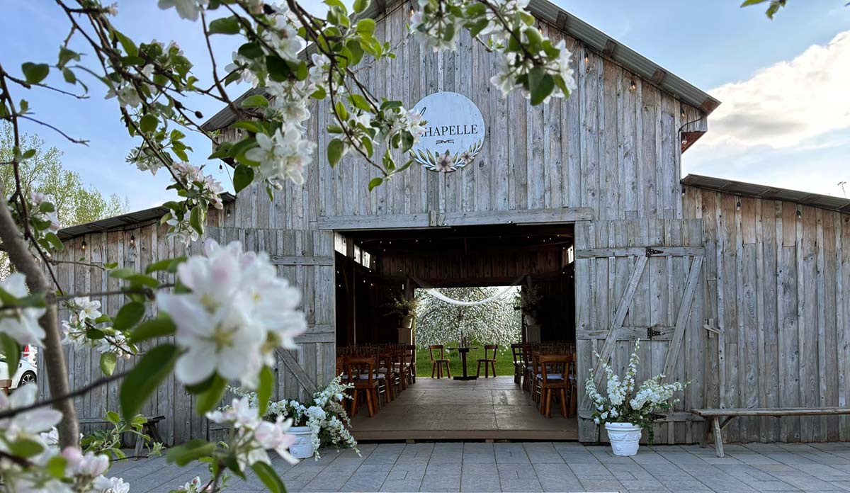 plaza-rive-nord-wedding-chapelle plaza rive nord wedding chapelle