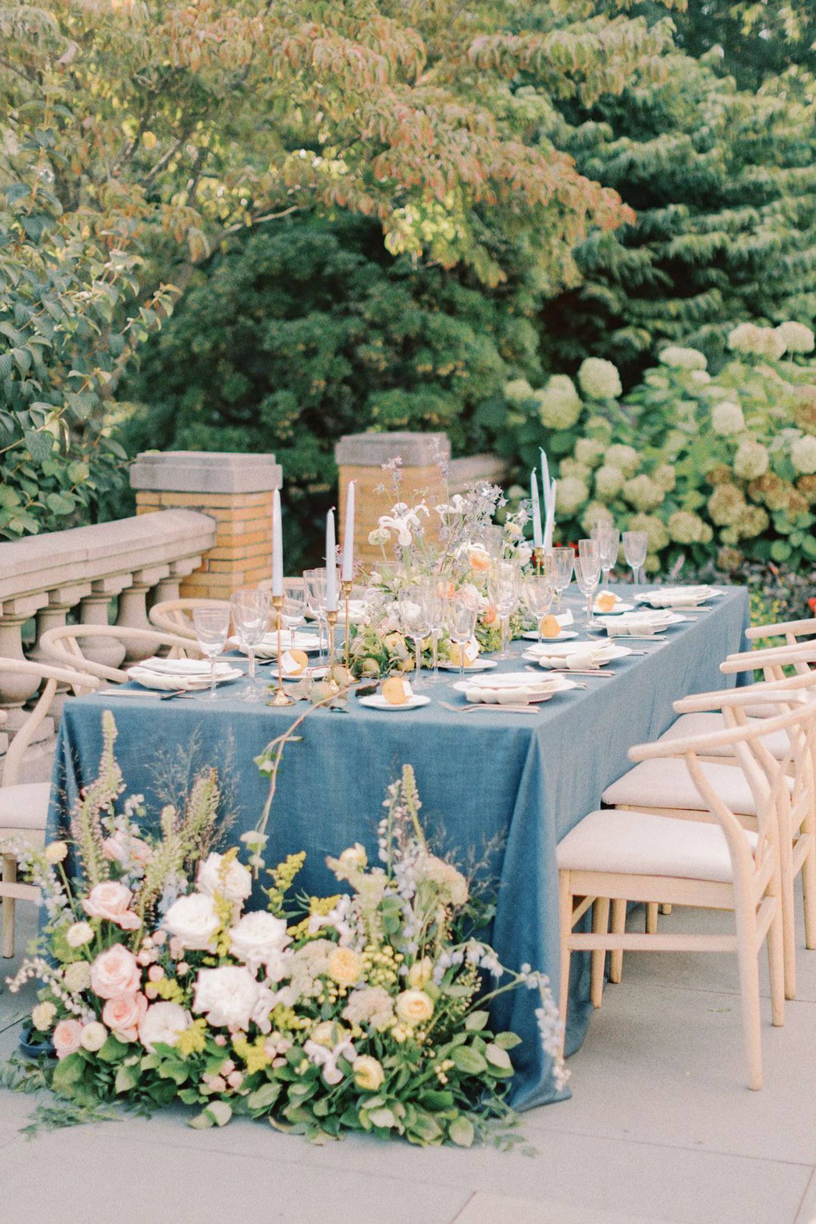 Whimsical Garden Wedding_Katrina Bernard Photography_Katrina Bernard Photography -49_low blue wedding decor