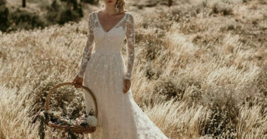 long sleeve lace wedding dresses